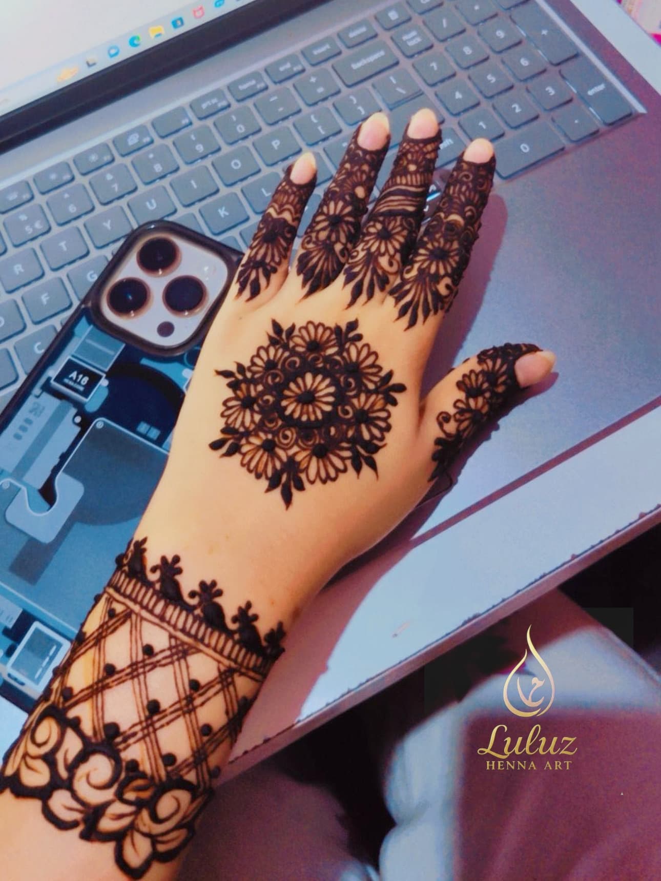 luluzhennaart  portfolio 6